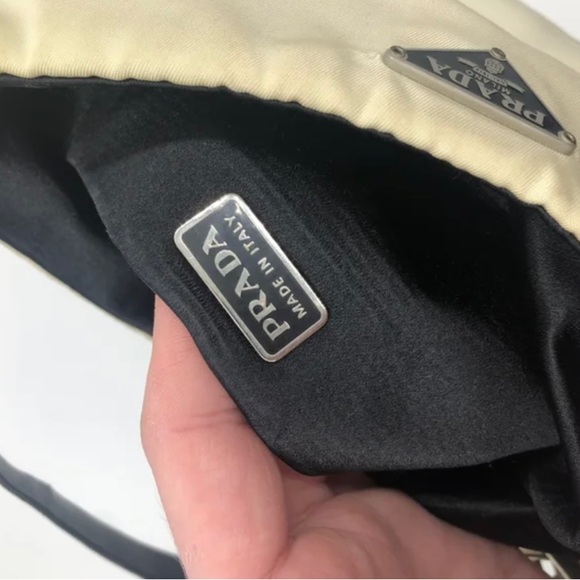 Vintage prada baguette - Picture 5 of 10